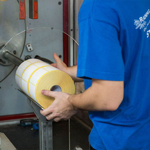 carriera-presso-raining-labels